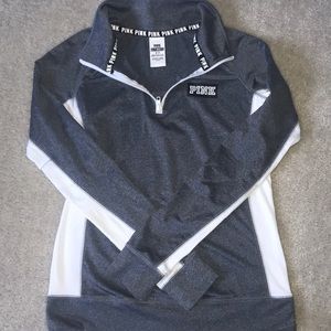 Victoria secret PINK quarter zip size small